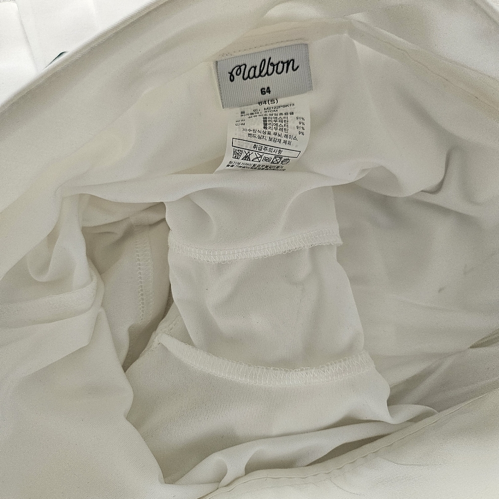 Malbon Golf White Pleated Logo Mini Skirt - Picture 8 of 8